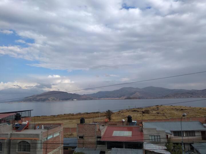 Hostal Vista Al Lago Titicaca Puno Eksteriør billede