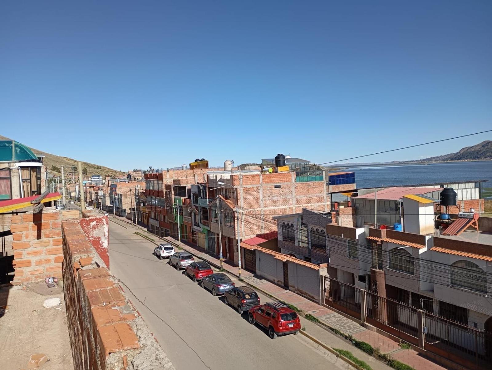 Hostal Vista Al Lago Titicaca Puno Eksteriør billede